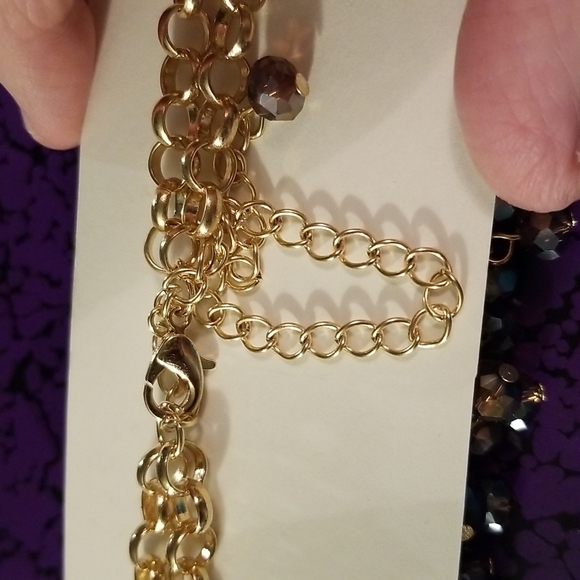 Purple Beaded Waterfall Choker or Bib Necklace (13"-19") in Goldtone - Picture 8 of 9